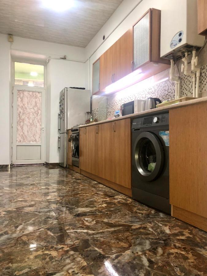 Karson Guest House And Tours Yerevan Exterior foto